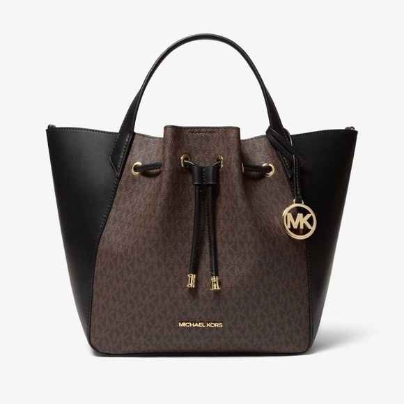 Michael Kors Large Phoebe Signature Bucket/crossbody Bag NWT - Picture 1 of 8